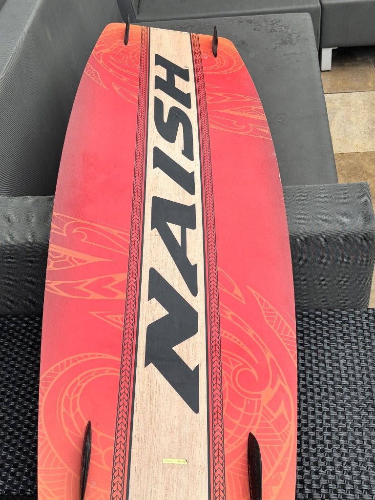 Nieuw Kiteboard 140 lang, Watersport en Boten, Kitesurfen, Twintip, Ophalen of Verzenden, Nieuw, 4 m² of minder