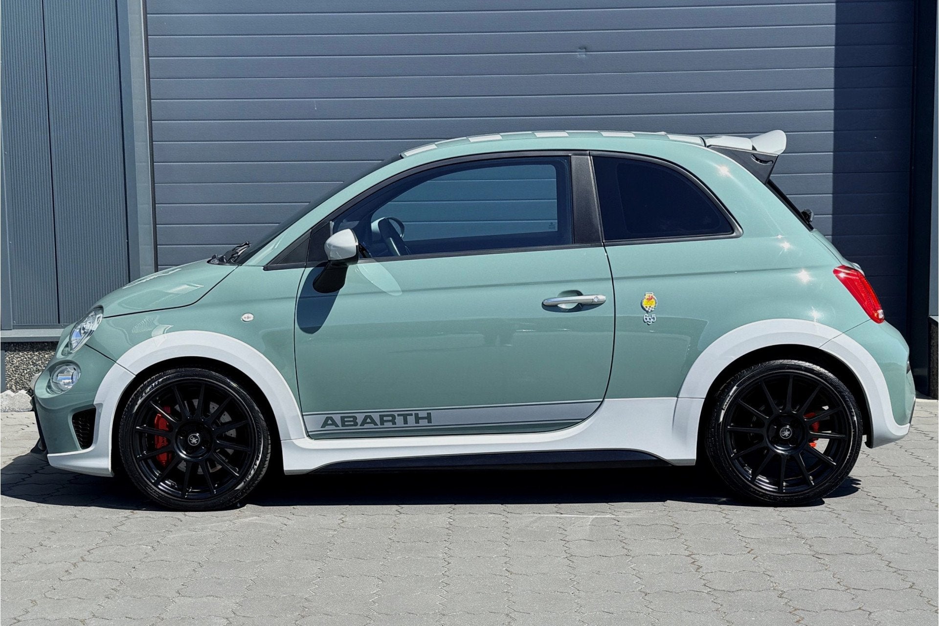Fiat 500 1.4 T-Jet Abarth 695 Competizione 70th Anniversary, Auto's, Voorwielaandrijving, 15 km/l, Gebruikt, 4 cilinders