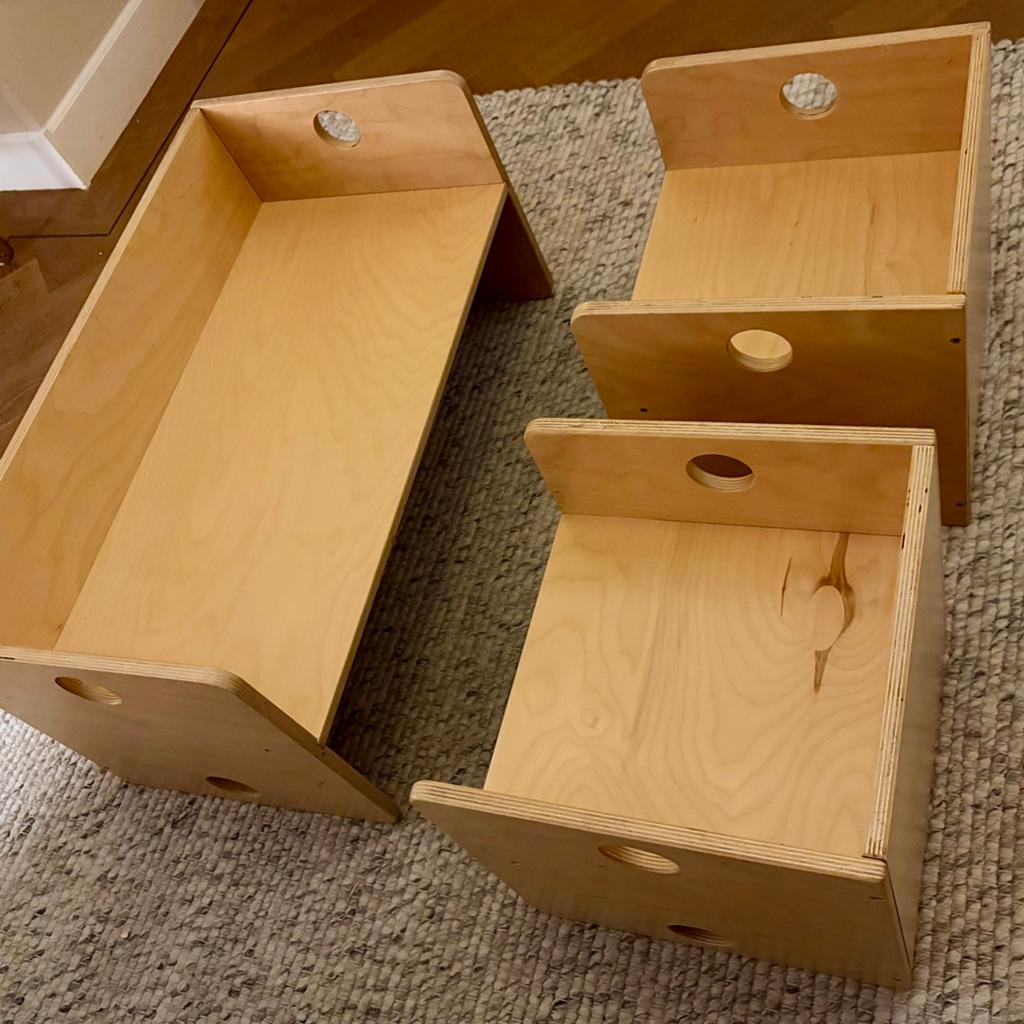 Van Dijk Toys houten kinderzitgroep: 2 stoelen & 2 bankjes, Ophalen, Zo goed als nieuw, Tafel(s) en Stoel(en)