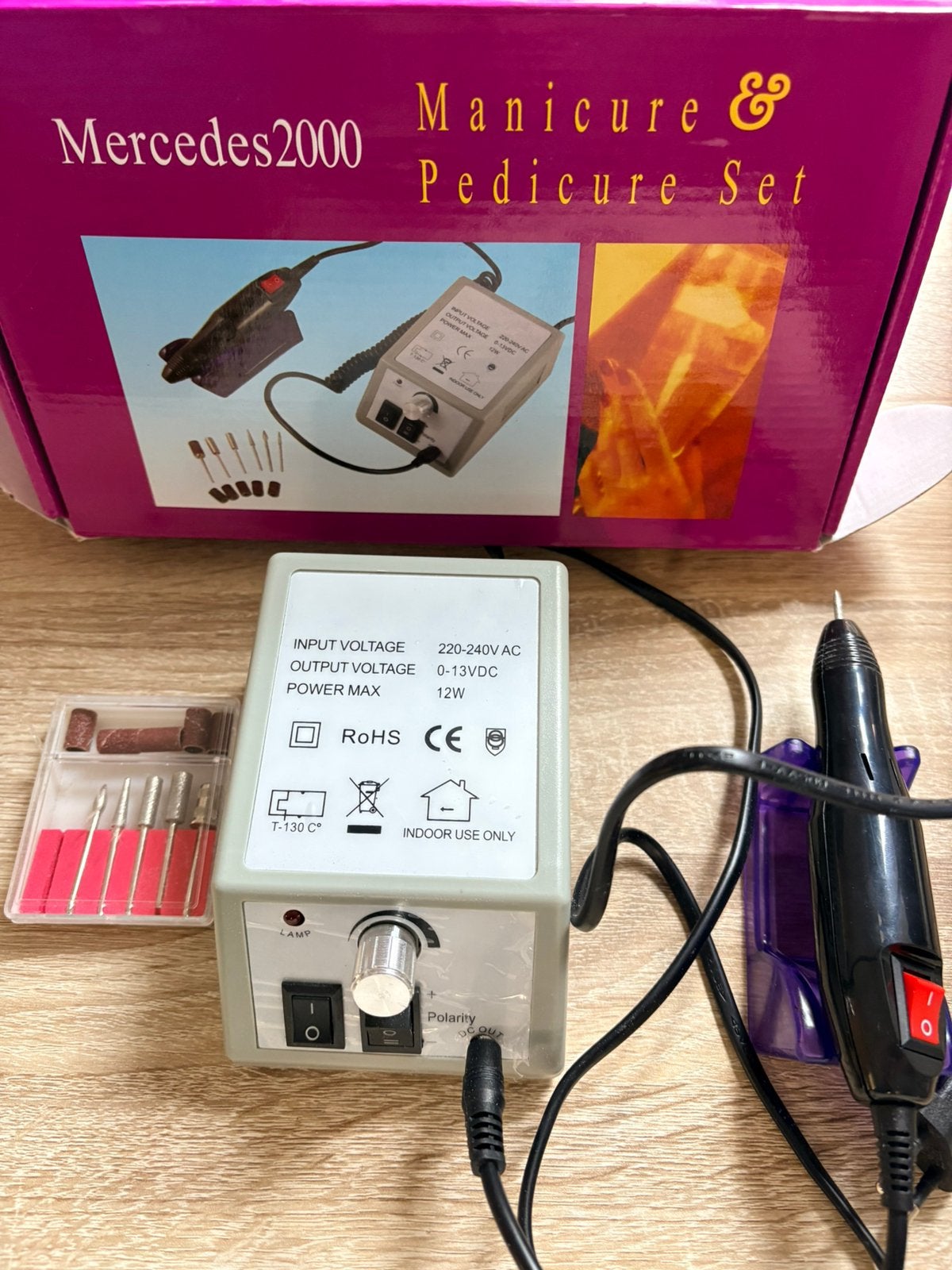 Elektrische nagelvijl met toebehoren, Hobby en Vrije tijd, Ophalen of Verzenden, Zo goed als nieuw