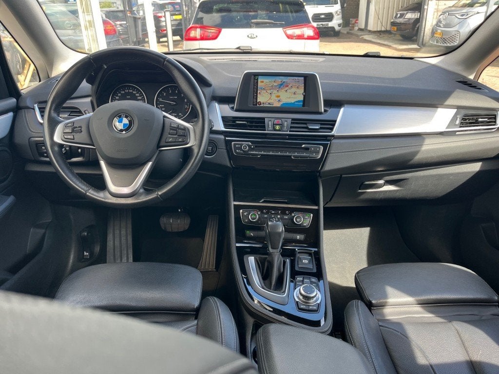 Bmw 2-SERIE ACTIVE TOURER 220i Luxury AUT. Clima Cruise Navi, Automaat, 1998 cc, Gebruikt, Euro 6