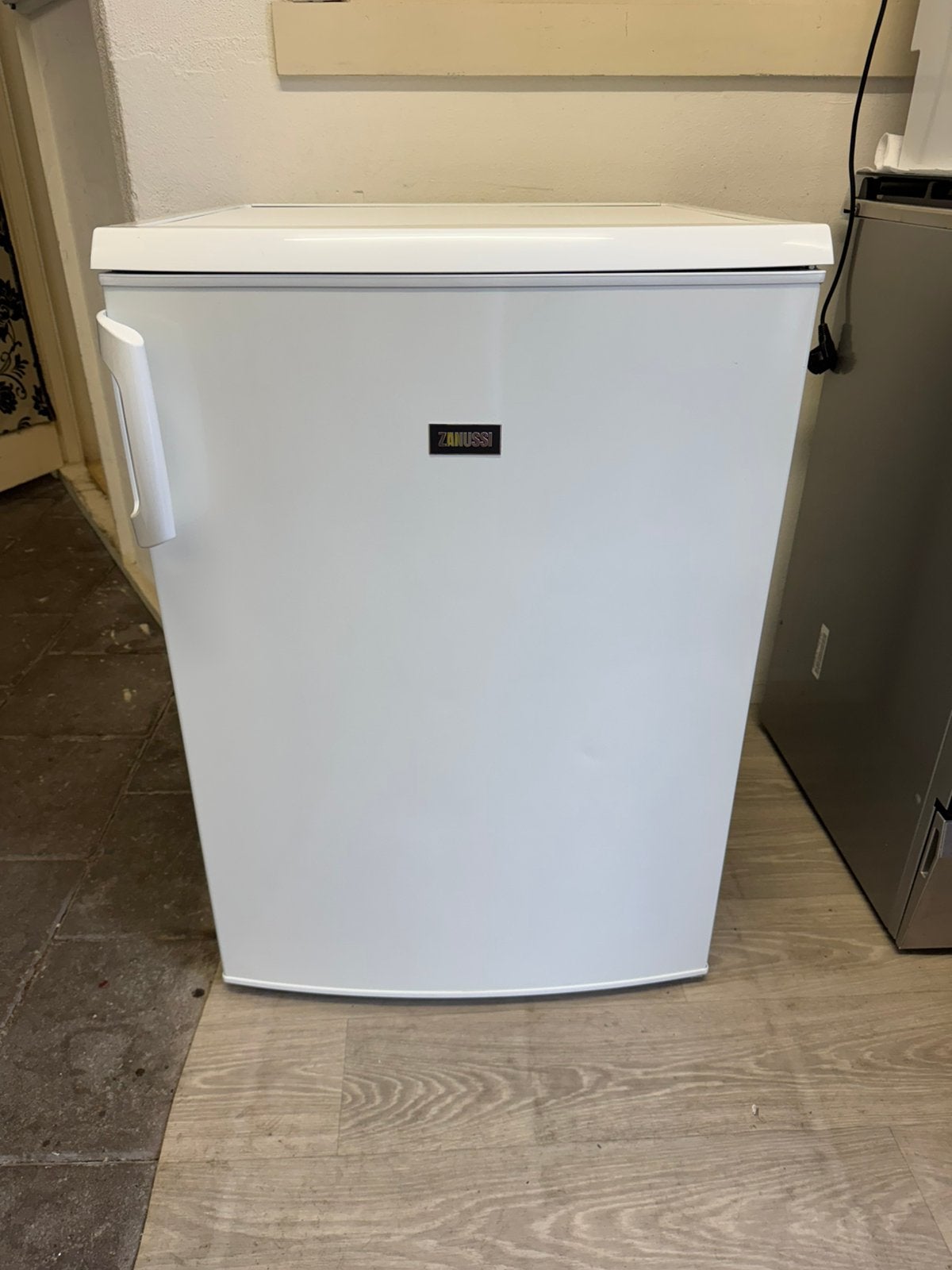 Kleine Koelkastje Zanussi | Zonder Vriesvak | Schoon, Ophalen, Wit, 50 tot 100 cm, Zo goed als nieuw