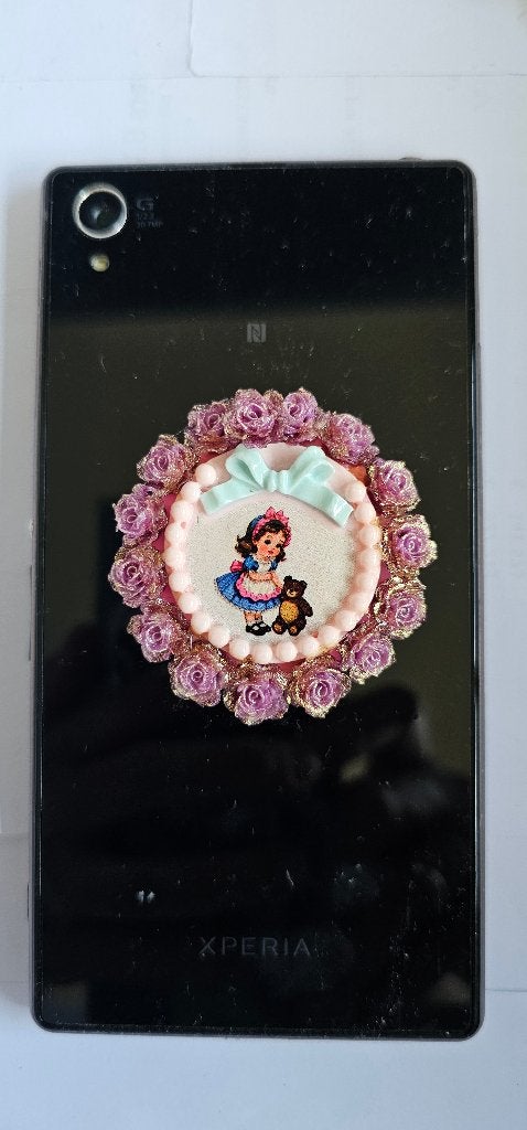 Retro Vintage Meisje Popsocket - Telefoonhouder, Ophalen of Verzenden, Nieuw, Telefoonhanger of Accessoire, Universeel