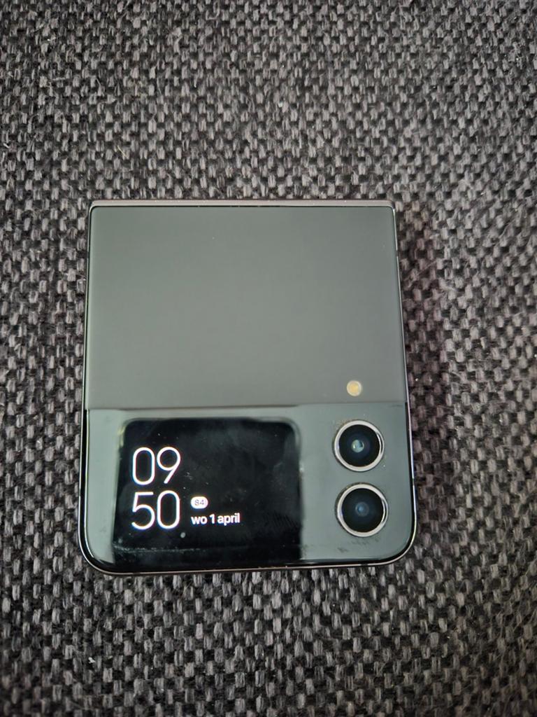 Samsung Flip 4, 256GB zwart, Telecommunicatie, Mobiele telefoons | Samsung, Zwart, Touchscreen, Ophalen of Verzenden, Zo goed als nieuw