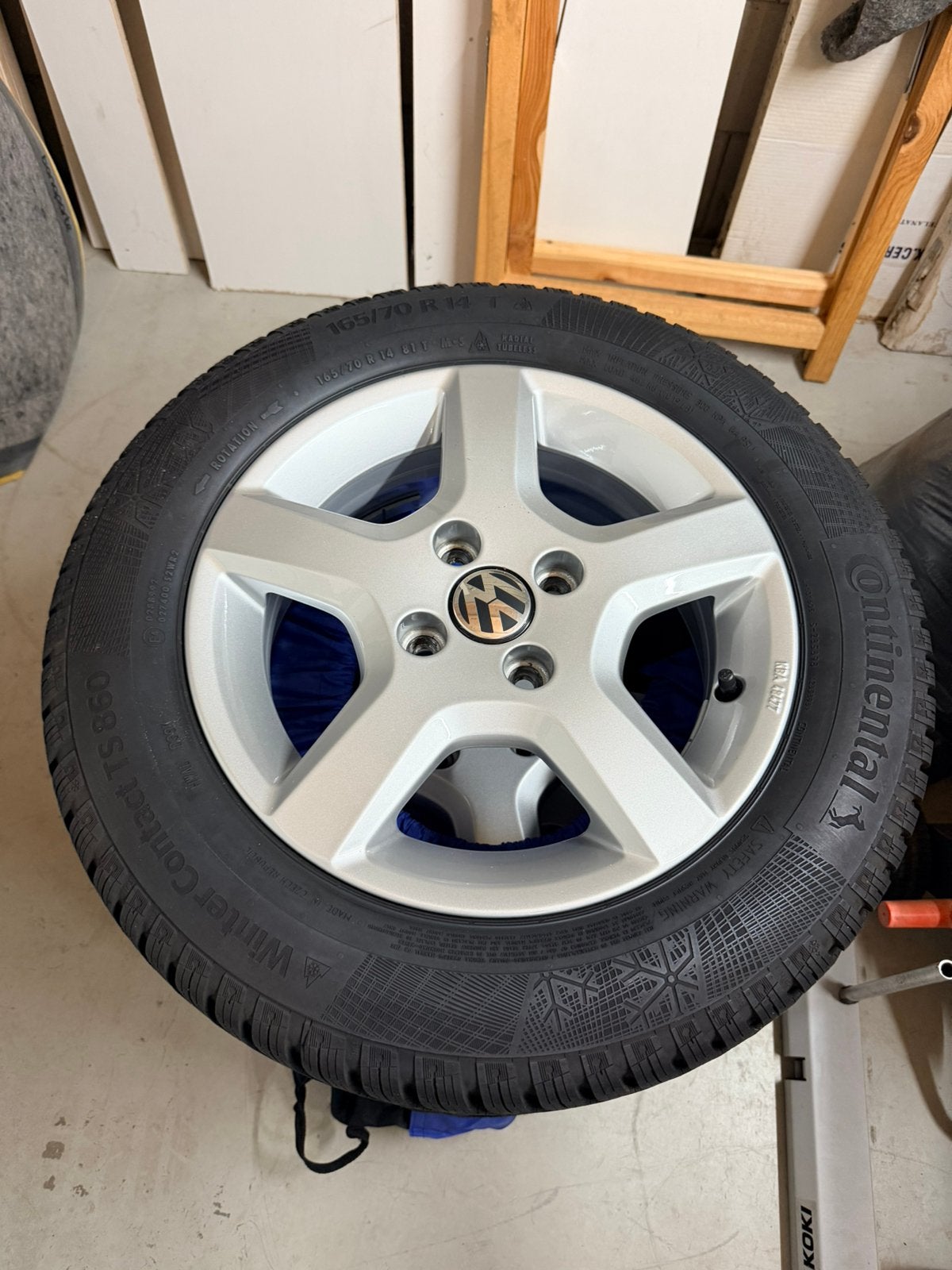 Originele winterwielen op lm velgen VW Up NIEUW, Ophalen, 14 inch, Banden en Velgen, Nieuw