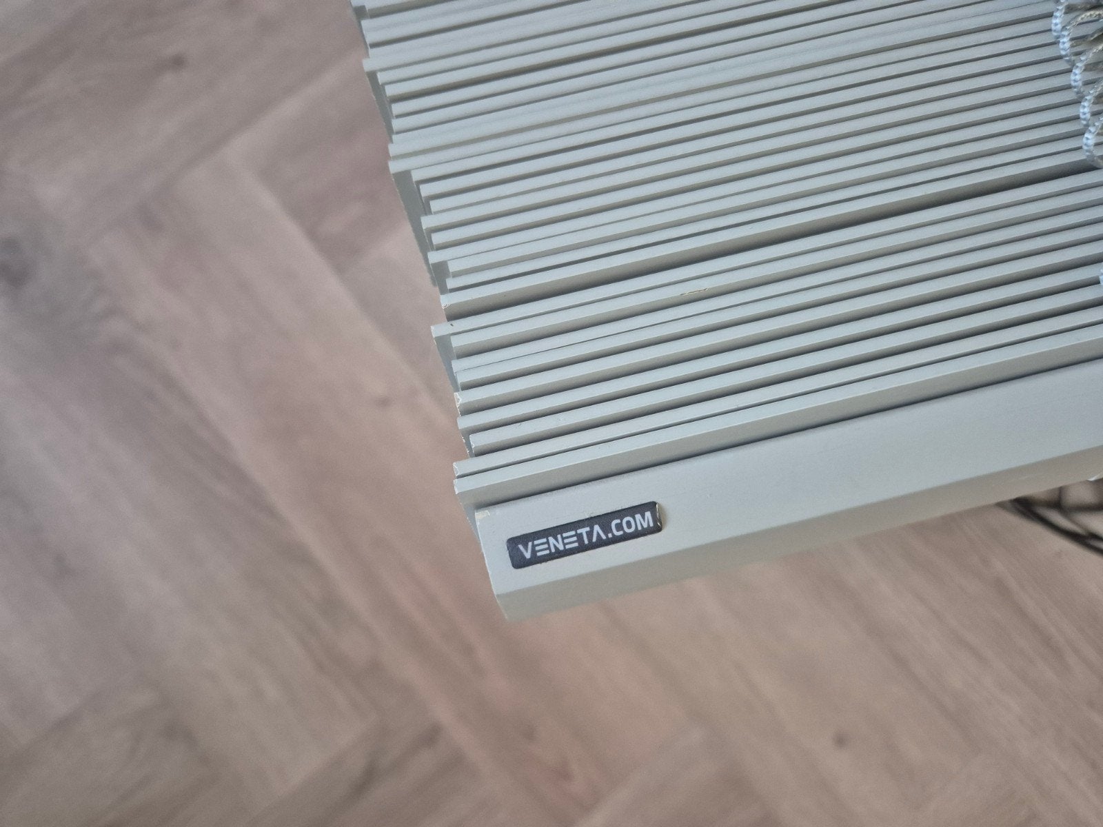 Houten jaloezieën Veneta taupe, 2 maten, Ophalen, Zo goed als nieuw