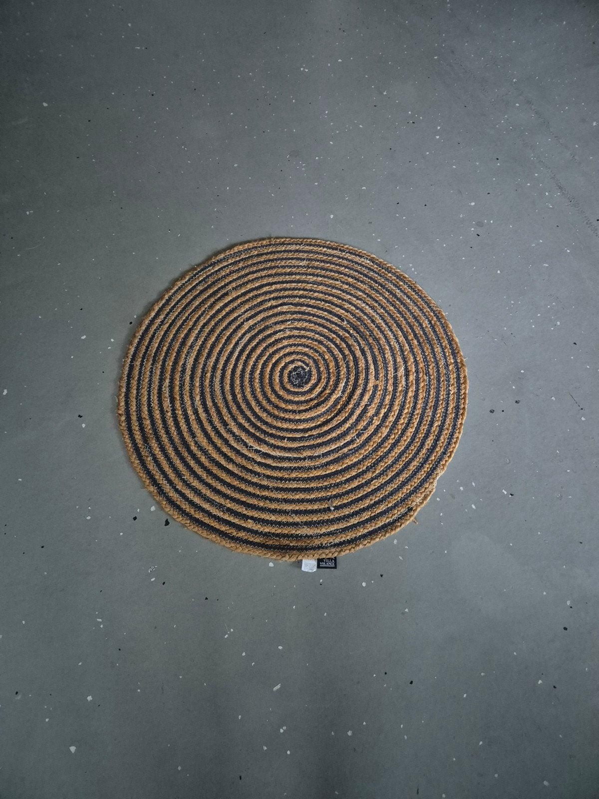 Rond jute vloerkleed - Bruin/Zwart spiraal design, Ophalen, Natuurlijk, Modern, Boho, Rond, Zo goed als nieuw