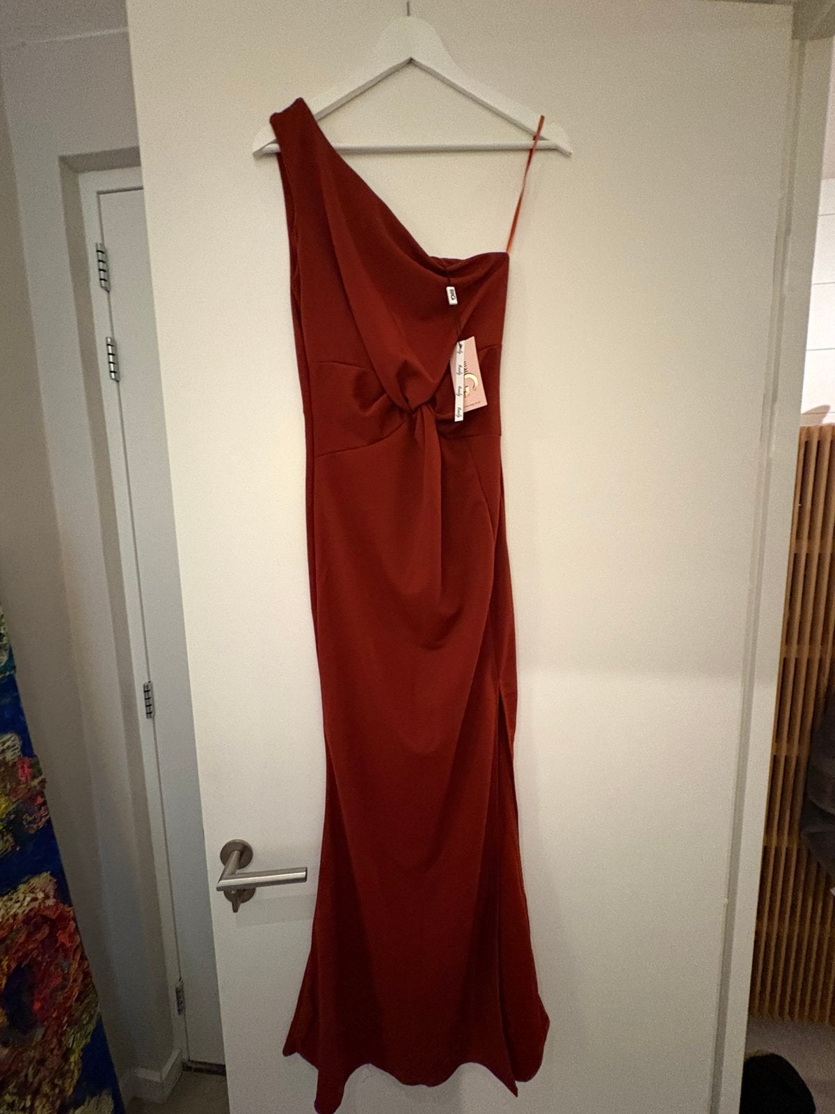 Lange jurk oneshoulder met split, Ophalen, Zo goed als nieuw, Rood, Galajurk