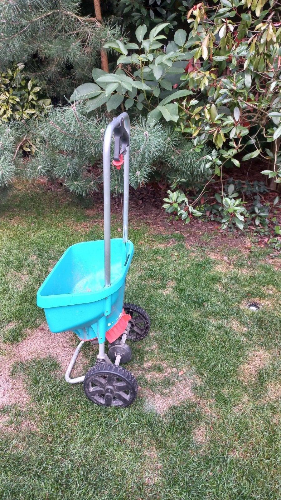 Gardena XL strooiwagen te koop voor €50, Ophalen