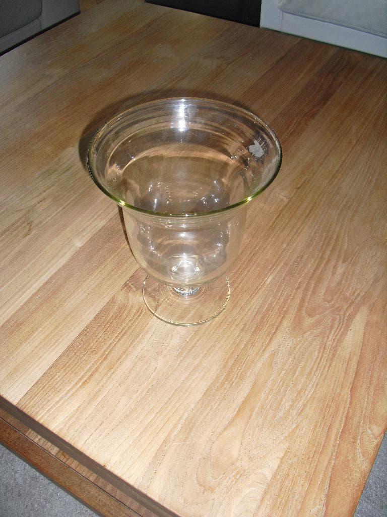 TE KOOP NIEUWE GLAZEN EIER BOKAAL, Ophalen, Nieuw