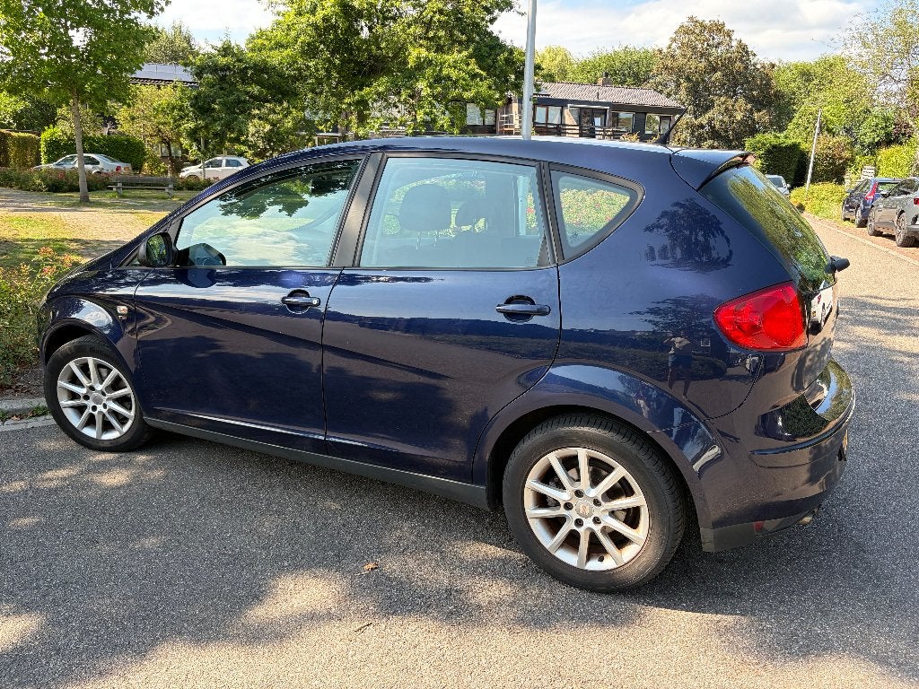Seat Altea 1.8 TSI 118KW DSG 2010 Blauw 123275 KM, 4 cilinders, Origineel Nederlands, 75 €/maand, Grijs