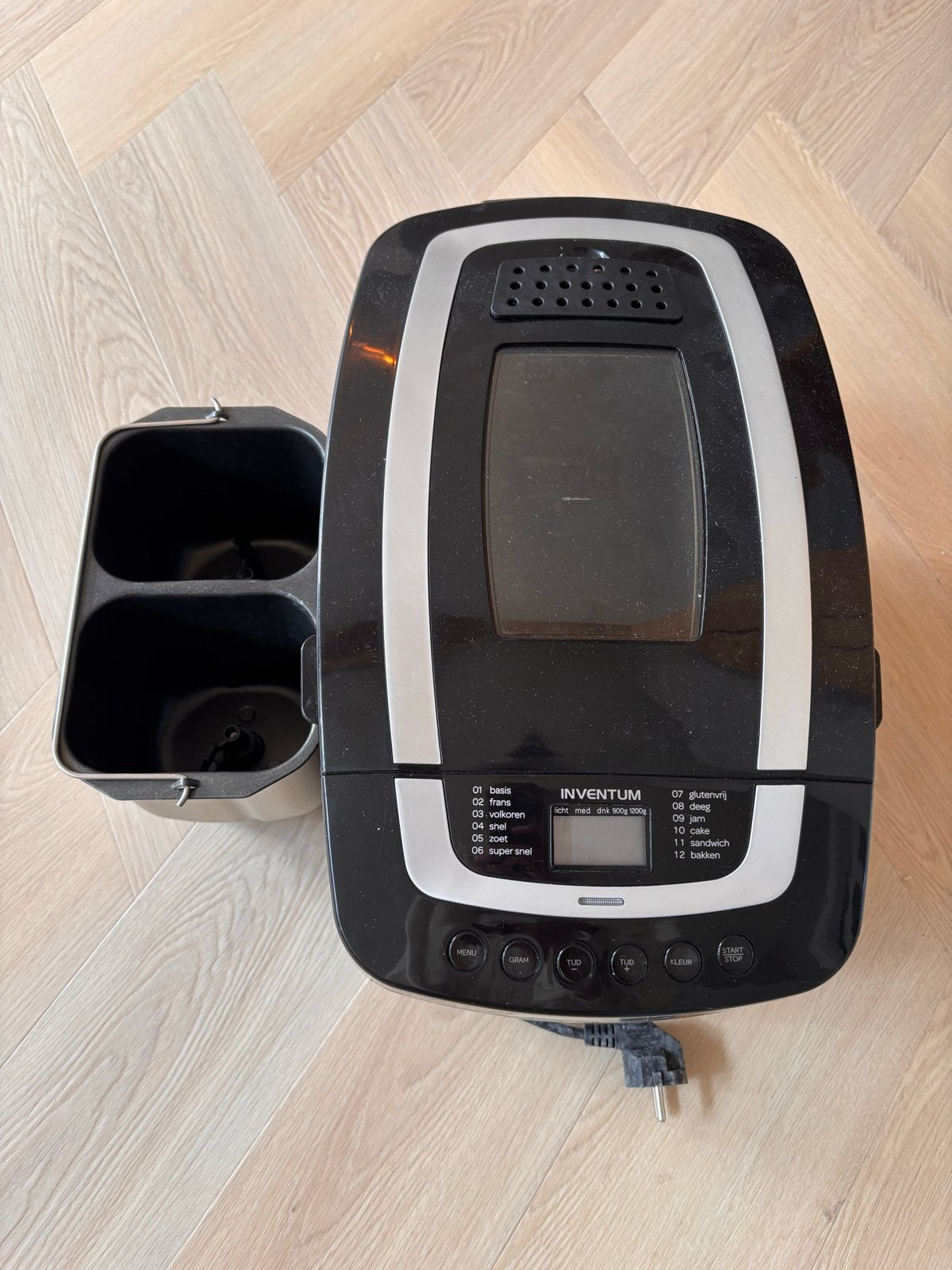 Inventum BM121B Broodbakmachine, Ophalen, Gebruikt, Kijkvenster, 800 tot 1200 gram deeg