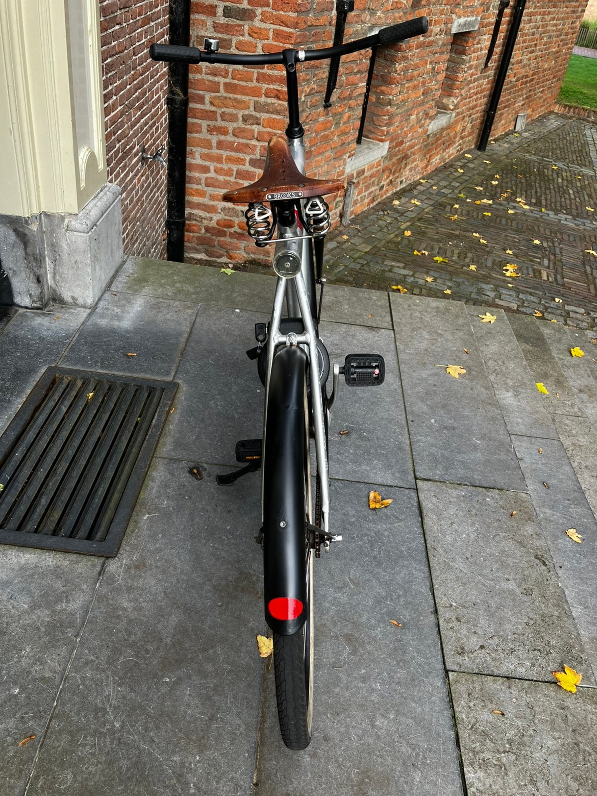Foto 4 van Vanmoof no 3 vintage