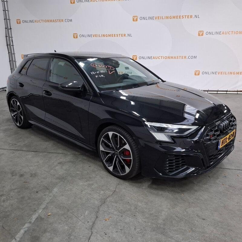 Personenauto Audi, A3 Sportback, 2.0 TFSI S3 quattro, 2023, Auto's, Euro 6, 4 cilinders, 1984 cc, Zwart