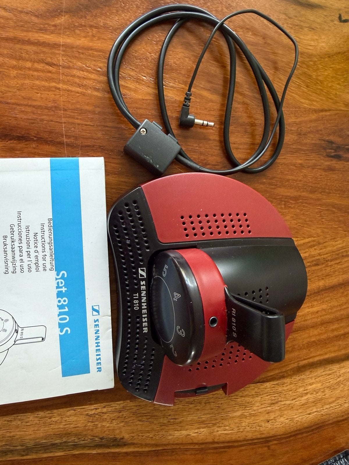 Sennheiser Set 810S Draadloze TV Luisterhulp met Kabel, Ophalen of Verzenden, Gebruikt
