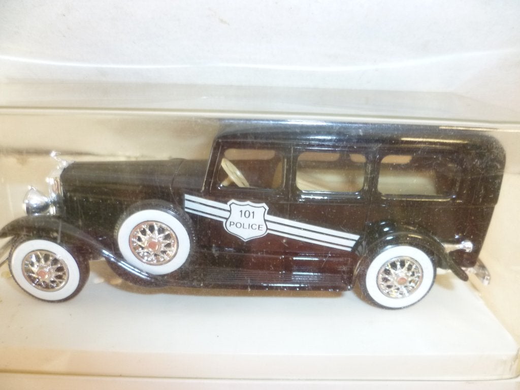 Solido 4043 Cadillac 101 Police Amerikaanse Politie 1:43, Hobby en Vrije tijd, Modelauto's | 1:43, Ophalen of Verzenden, Nieuw