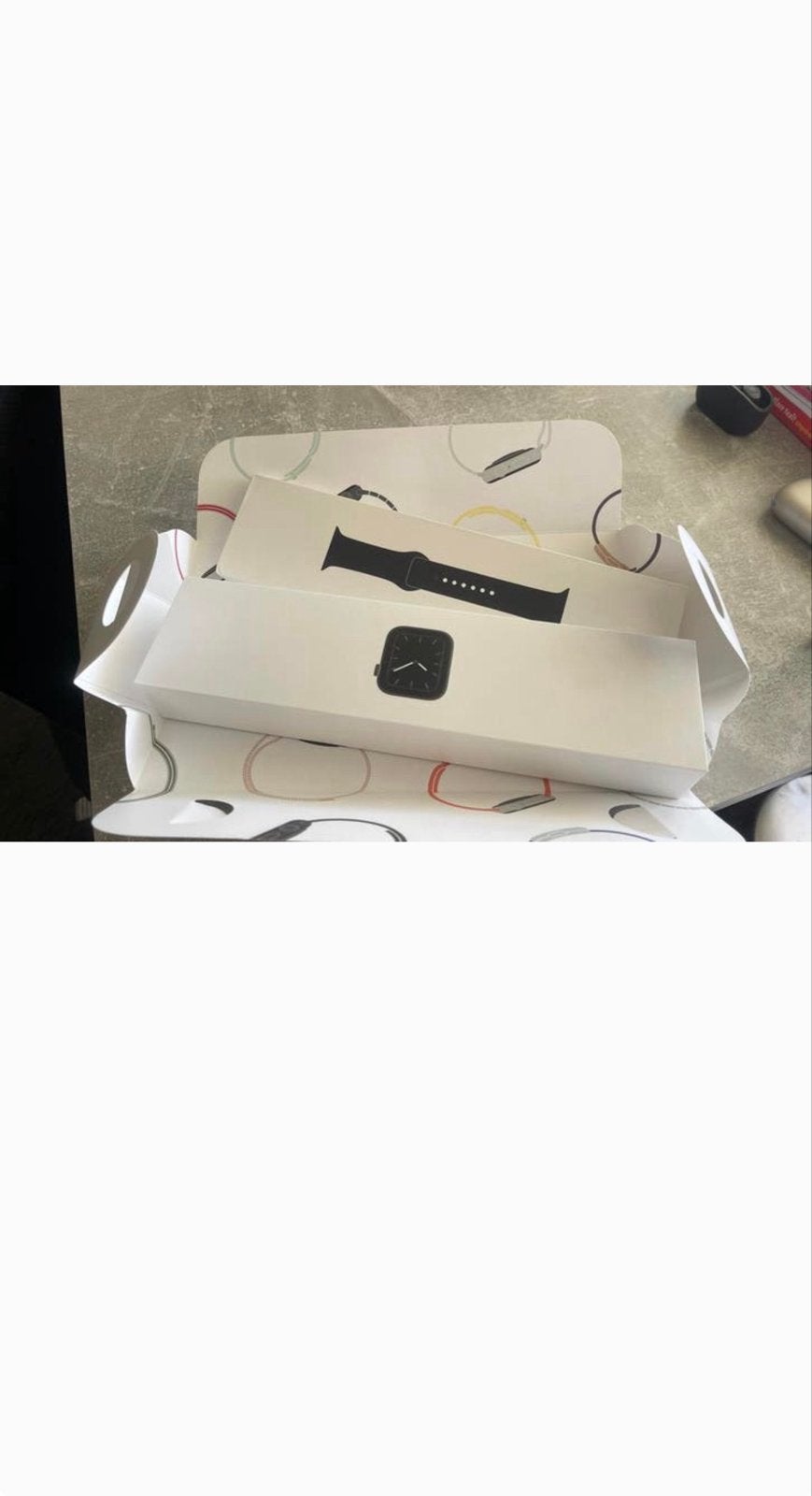 Apple Watch Series 5 44mm Space Gray Aluminium GPS + Cellula, Sieraden, Tassen en Uiterlijk, Smartwatches, Afstand, Zwart, IOS