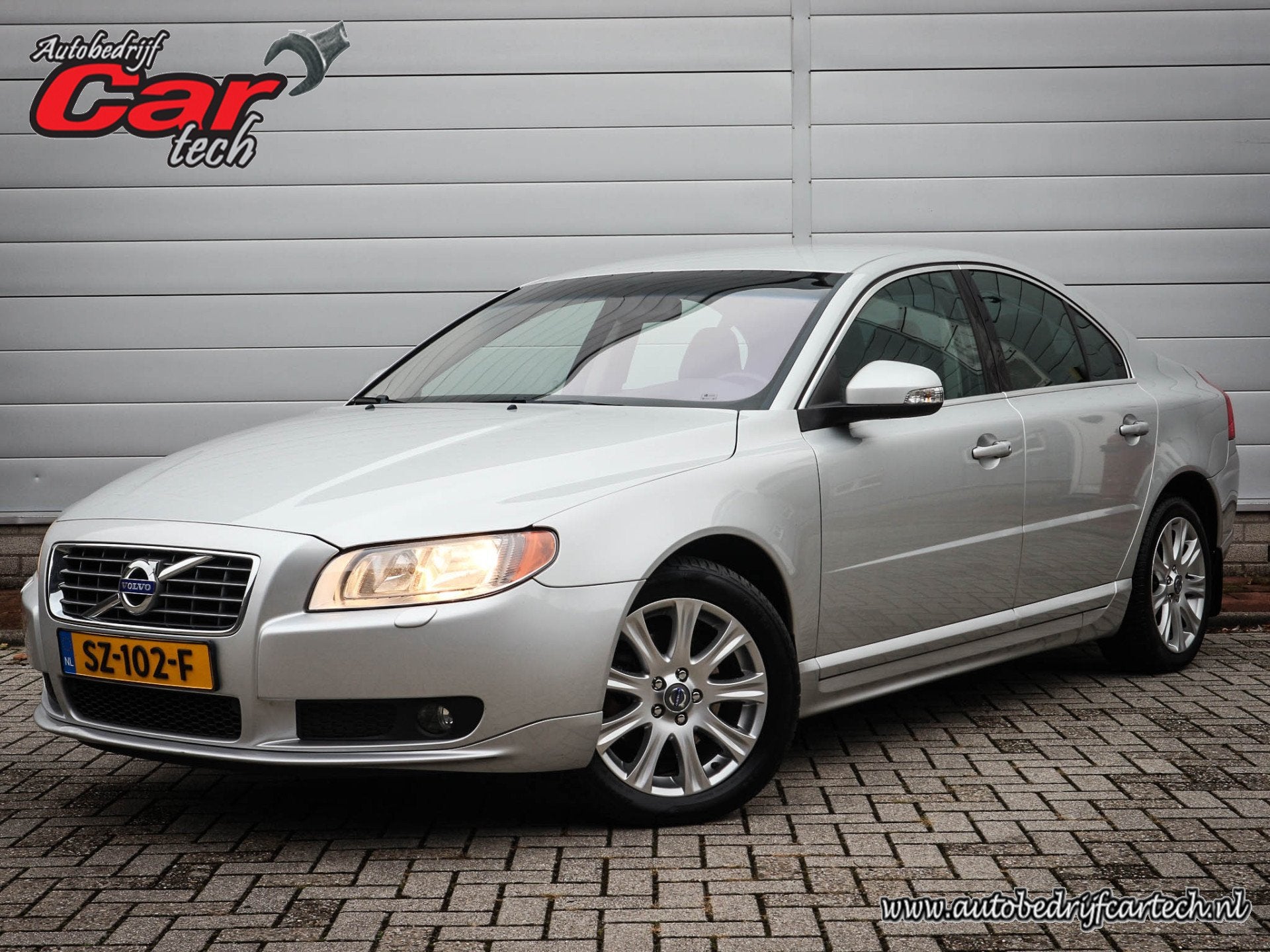 Volvo S80 2.0 T Momentum | Clima | Cruise | Leer | Stoelverw, Euro 5, 4 cilinders, Leder, Bedrijf