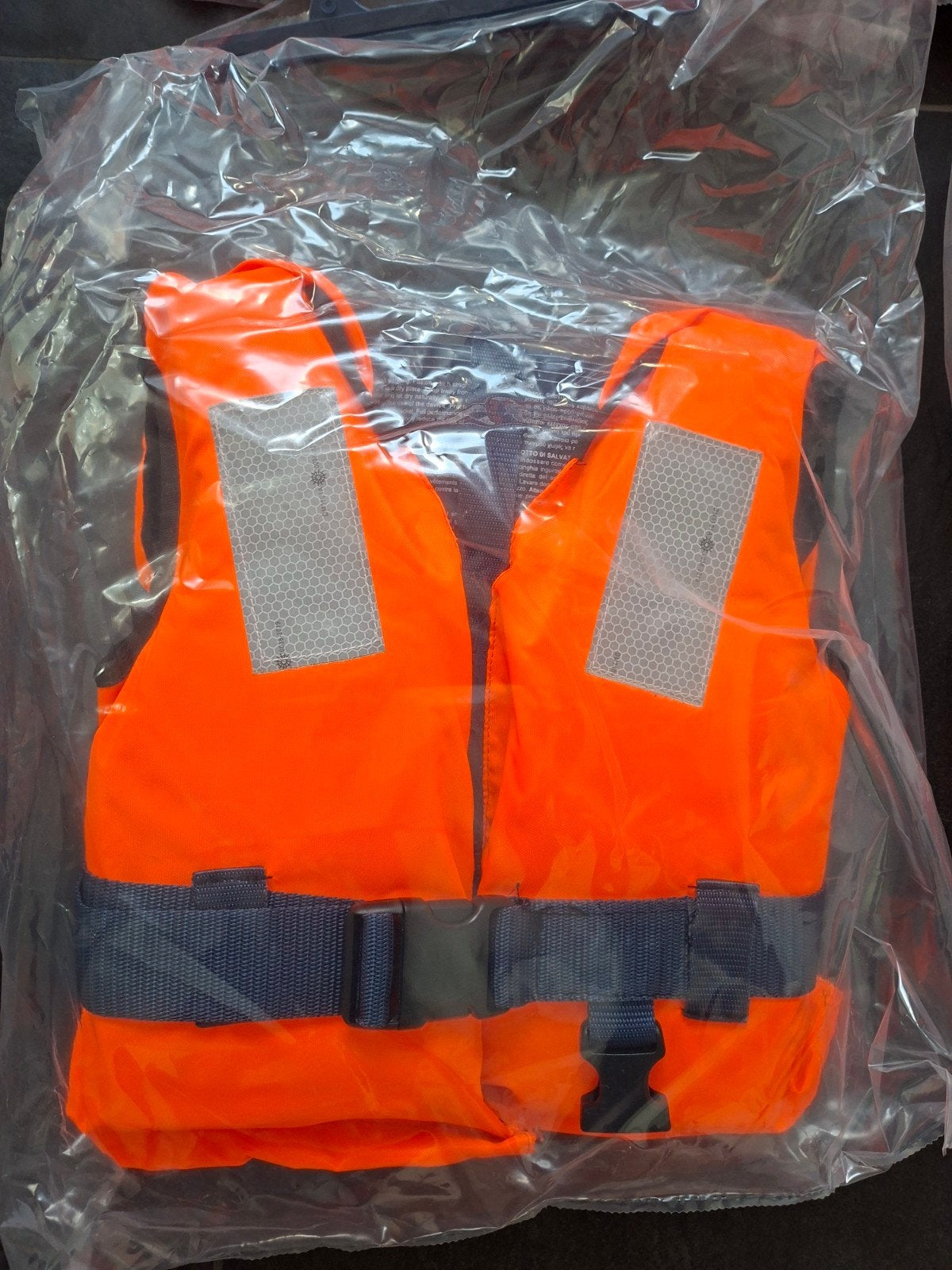 Nieuwe Eval zwemvesten 100N 2x maat 1, 2x maat 2, Watersport en Boten, Ophalen of Verzenden, Dame of Heer, Reddingsvest of Zwemvest