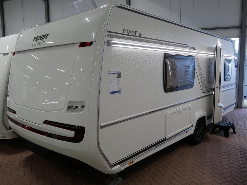Fendt Diamant 560 DW GRATIS MOVER EN LUIFEL, Caravans en Kamperen, Niet ingevuld, Rondzit, Bedrijf, Overige typen