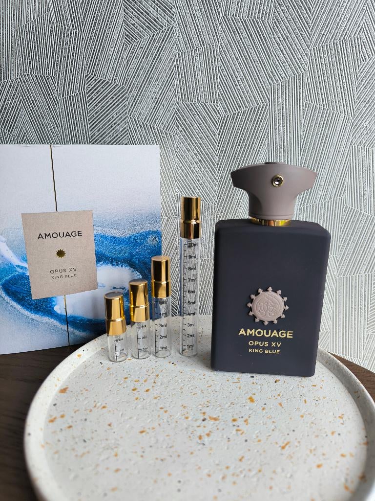 Amouage - King Blue - (5ml) Sample/Decant, Sieraden, Tassen en Uiterlijk, Uiterlijk | Parfum, Verzenden, Zo goed als nieuw