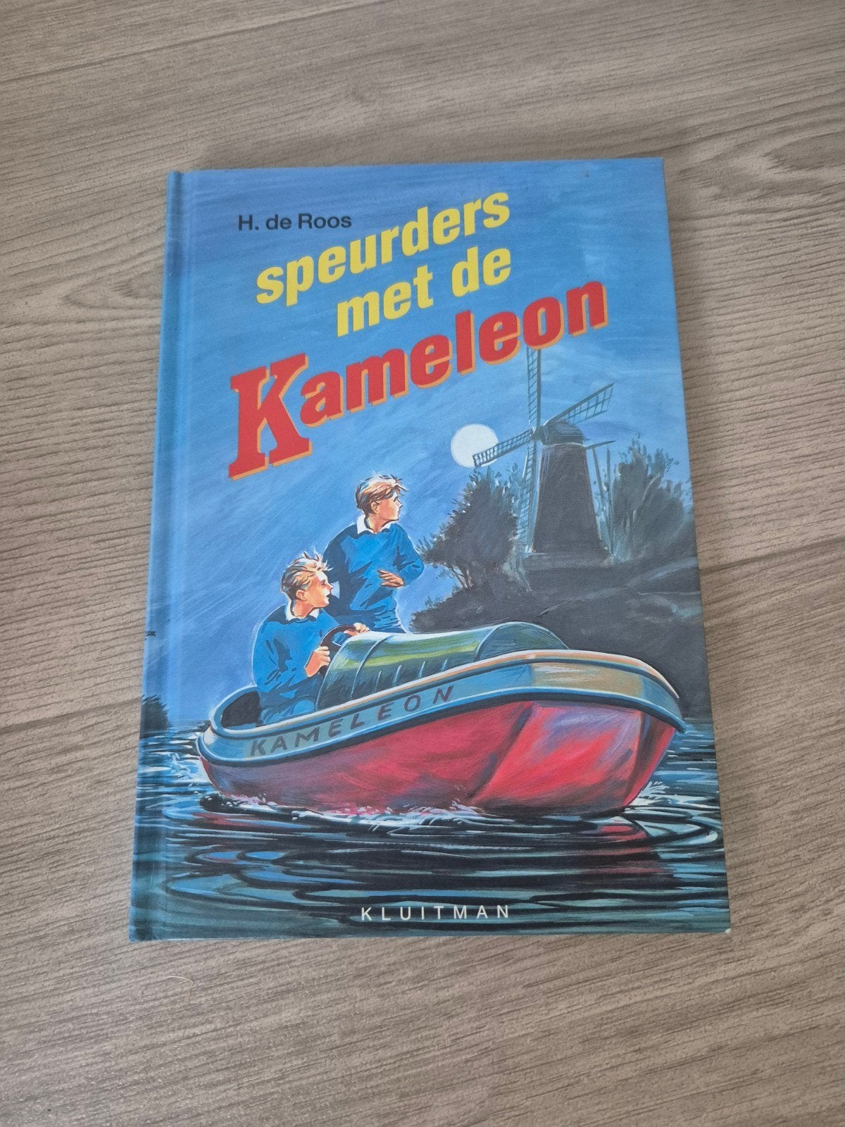 H. de Roos - Speurders met de Kameleon, Ophalen of Verzenden, Zo goed als nieuw, H. de Roos, Fictie algemeen