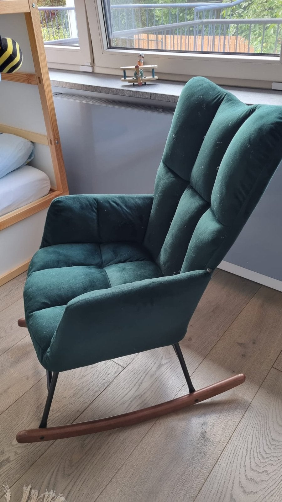 Groene schommelstoel met poef - Comfortabel en stijlvol, Ophalen, Gebruikt, 75 tot 100 cm, Stof
