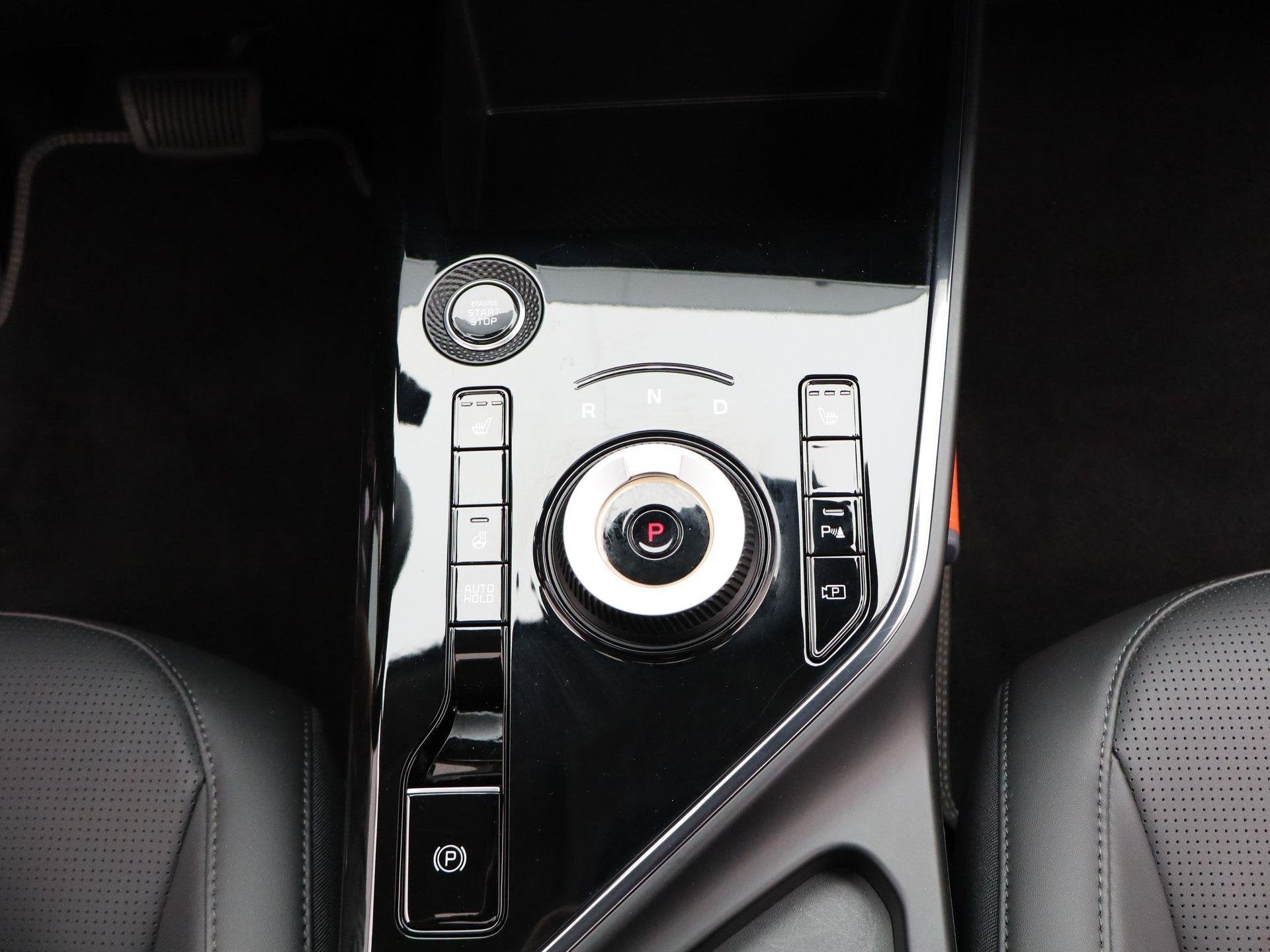 Foto 13 van Kia Niro 1.6 GDi Hybrid DynamicPlusLine Panorama | Stoel Stu