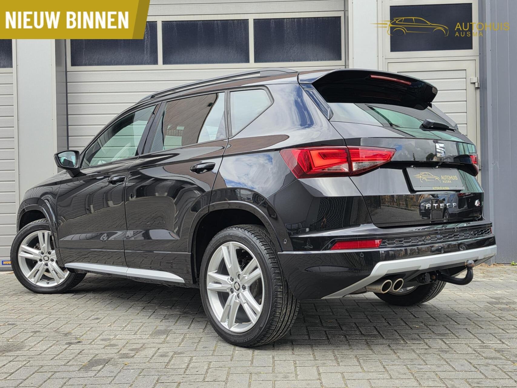 Seat Ateca 1.5 TSI FR ACC/Pano/Trekhaak/Virtual/Alcantara/Le, Auto's, Voorwielaandrijving, Zwart, 4 cilinders, Ateca