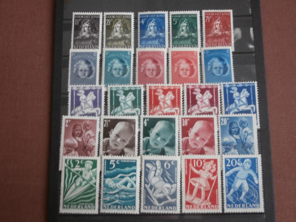 NL 1941-1948; 5 series KINDERZEGELS, Postzegels en Munten, Postzegels | Nederland, Verzenden, Na 1940, Postfris