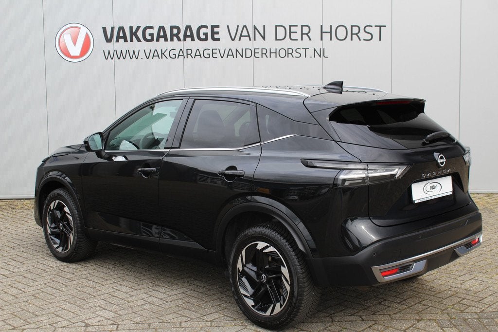 Nissan QASHQAI 1.3-158pk MHEV Xtronic N-Connecta AUTOMAAT !, Auto's, Nissan, 12 maanden, Zwart, 4 cilinders, Leder en Stof