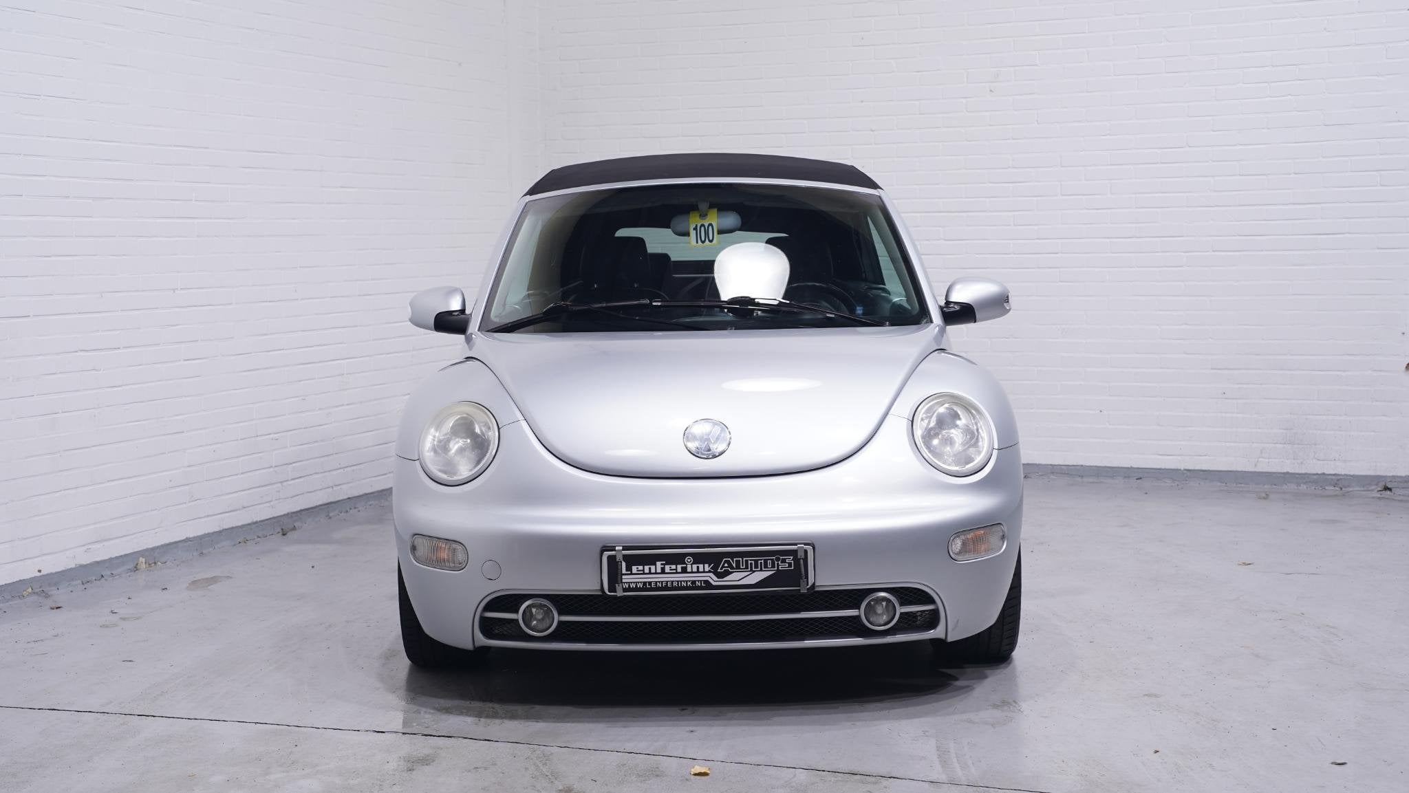 Volkswagen New Beetle Cabriolet 1.6 Cabriolet airco lederen, Stof, Gebruikt, 4 cilinders, Cabriolet