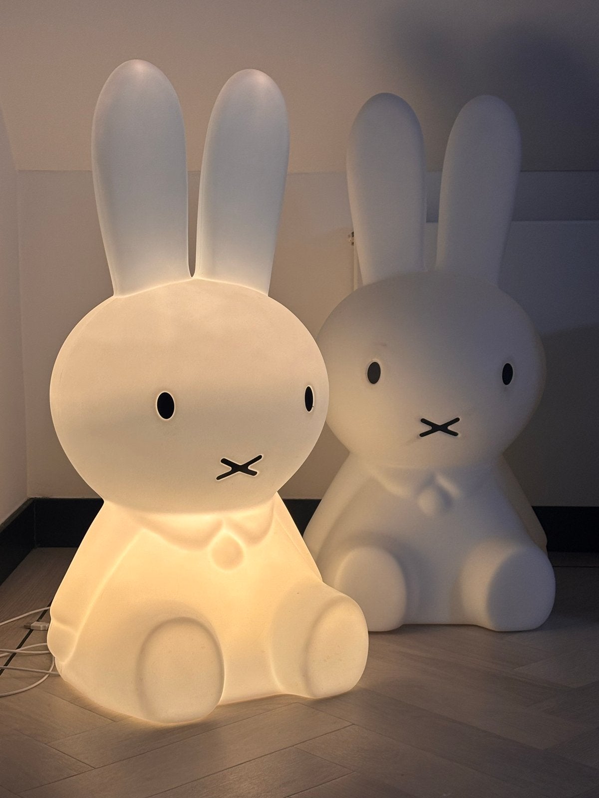 XXL80cm nijntje Miffy Lamp - Dimbaar Afstandsbediening/Knop), Ophalen, Kunststof, Zo goed als nieuw, Modern