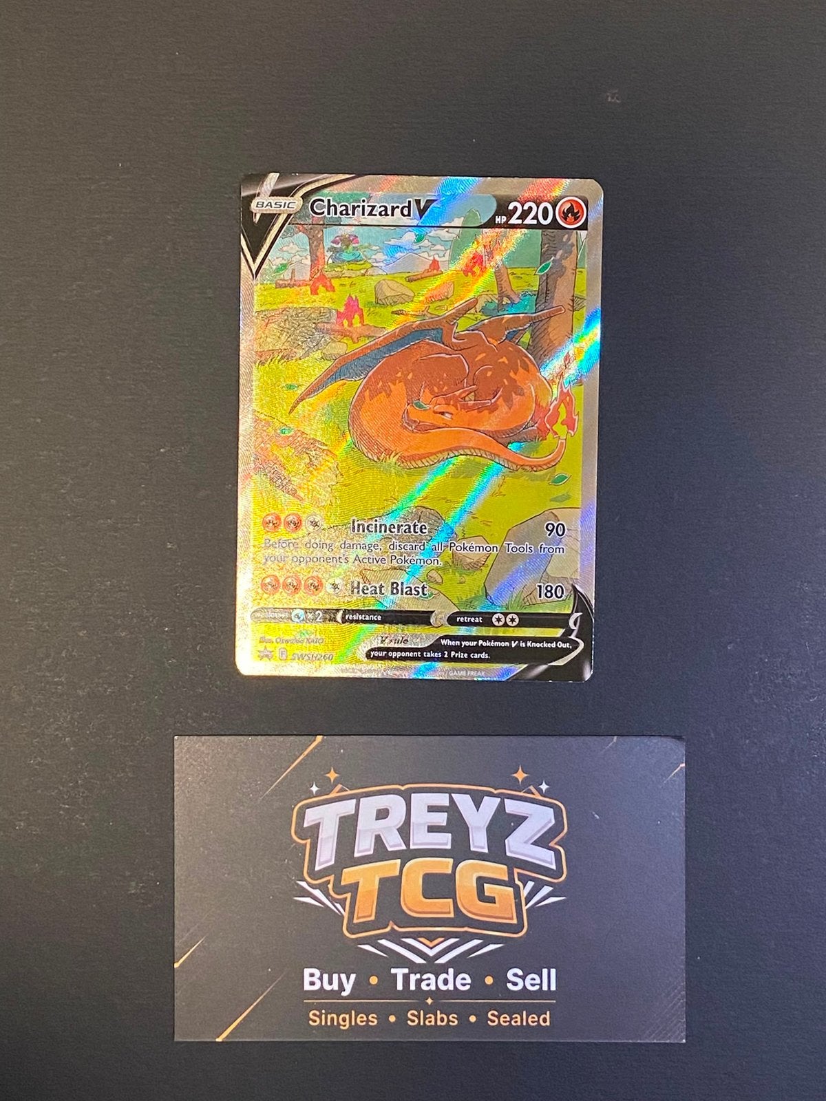 Charizard V SWSH260 Pokémon Black Star Promos, Ophalen of Verzenden, Zo goed als nieuw