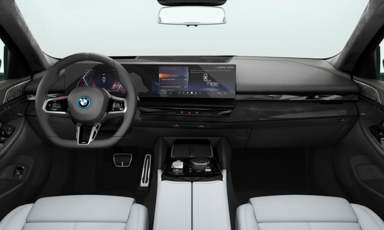 BMW i5 eDrive40 M Sport Pro Edition 84 kWh Comfort Pack | In, Auto's, BMW, Automaat, 2095 kg, Achterwielaandrijving, 510 min