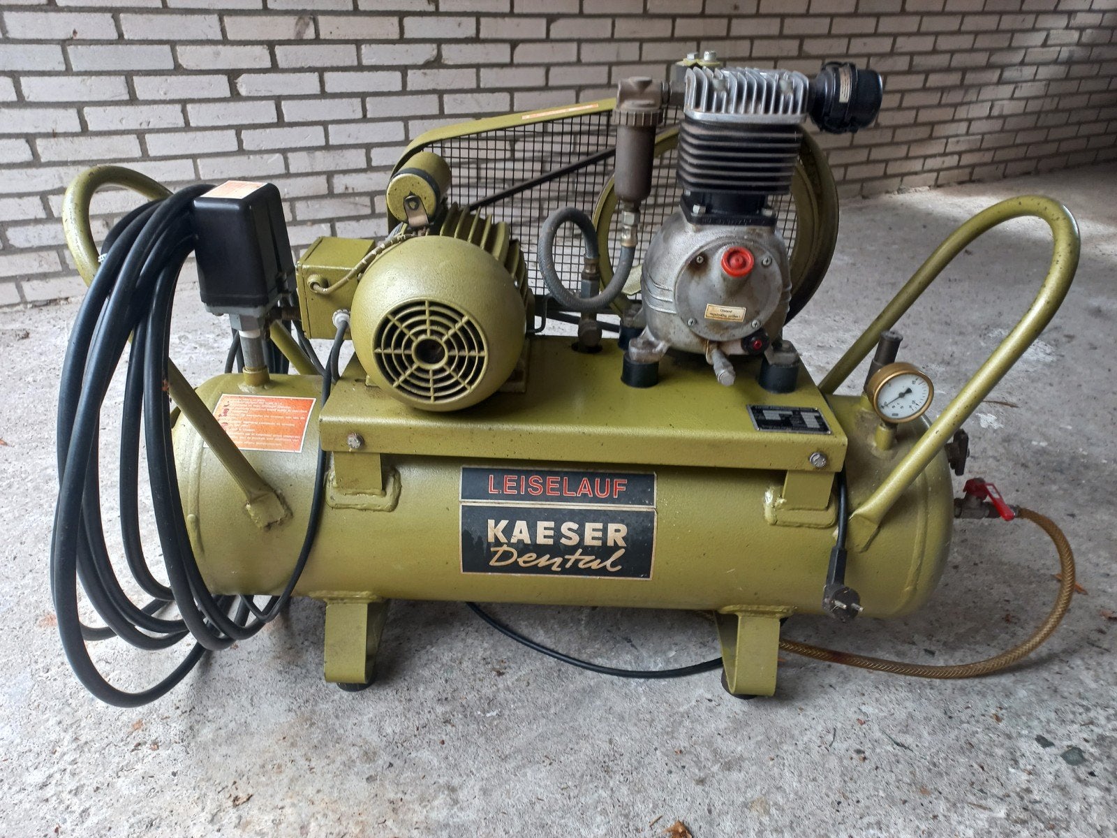 luchtcompressor kaeser 150-50, Doe-het-zelf en Verbouw, 25 tot 100 liter, Ophalen, Minder dan 200 liter/min