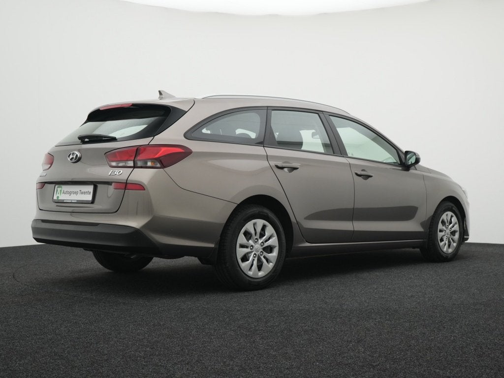 Hyundai i30 Wagon 1.0 T-GDi MHEV Comfort | Cruise control |, Auto's, Stof, Gebruikt, Euro 6, Handgeschakeld