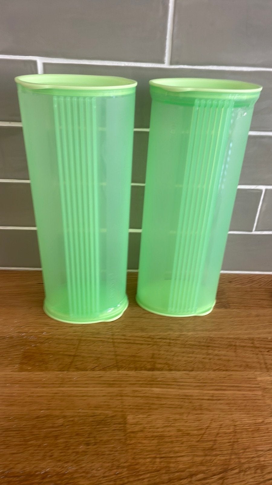 Tupperware Groene Bewaarbussen (2 stuks), Huis en Inrichting, Keuken | Tupperware, Ophalen of Verzenden, Zo goed als nieuw, Overige typen