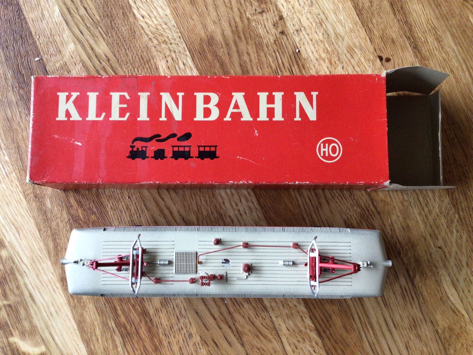 Elektrische locomotief, Kleinbahn, OBB1044, HO, nieuwstaat, Hobby en Vrije tijd, Modeltreinen | H0, Overige merken, Nieuw, Ophalen of Verzenden