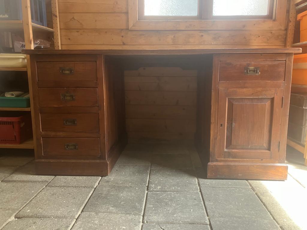 Bureau koloniale stijl, Ophalen, 160 cm, Gebruikt, Hout
