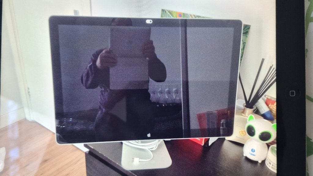Apple led cinema display 24, Computers en Software, Ophalen of Verzenden, 60 Hz of minder, LED