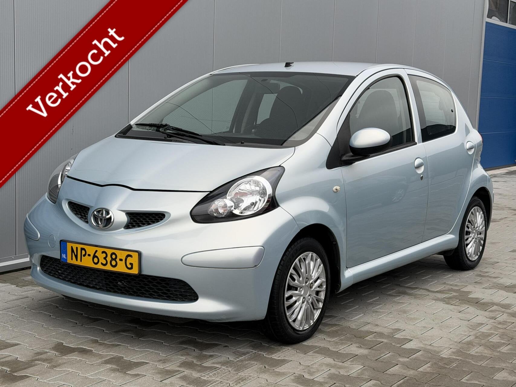 Toyota Aygo 1.0-12V Sport 4 deurs - Airco - Nieuwe apk, Gebruikt, 68 pk, Bedrijf, Euro 4
