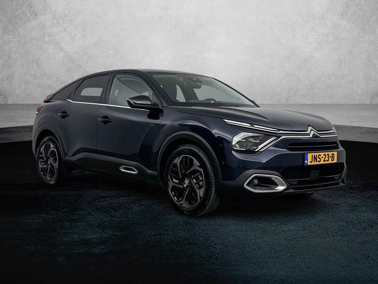 Citroën C4 130pk Max | Winterpakket | Camera VOOR + Achter, Auto's, Automaat, Dealer onderhouden, Gebruikt, Leder