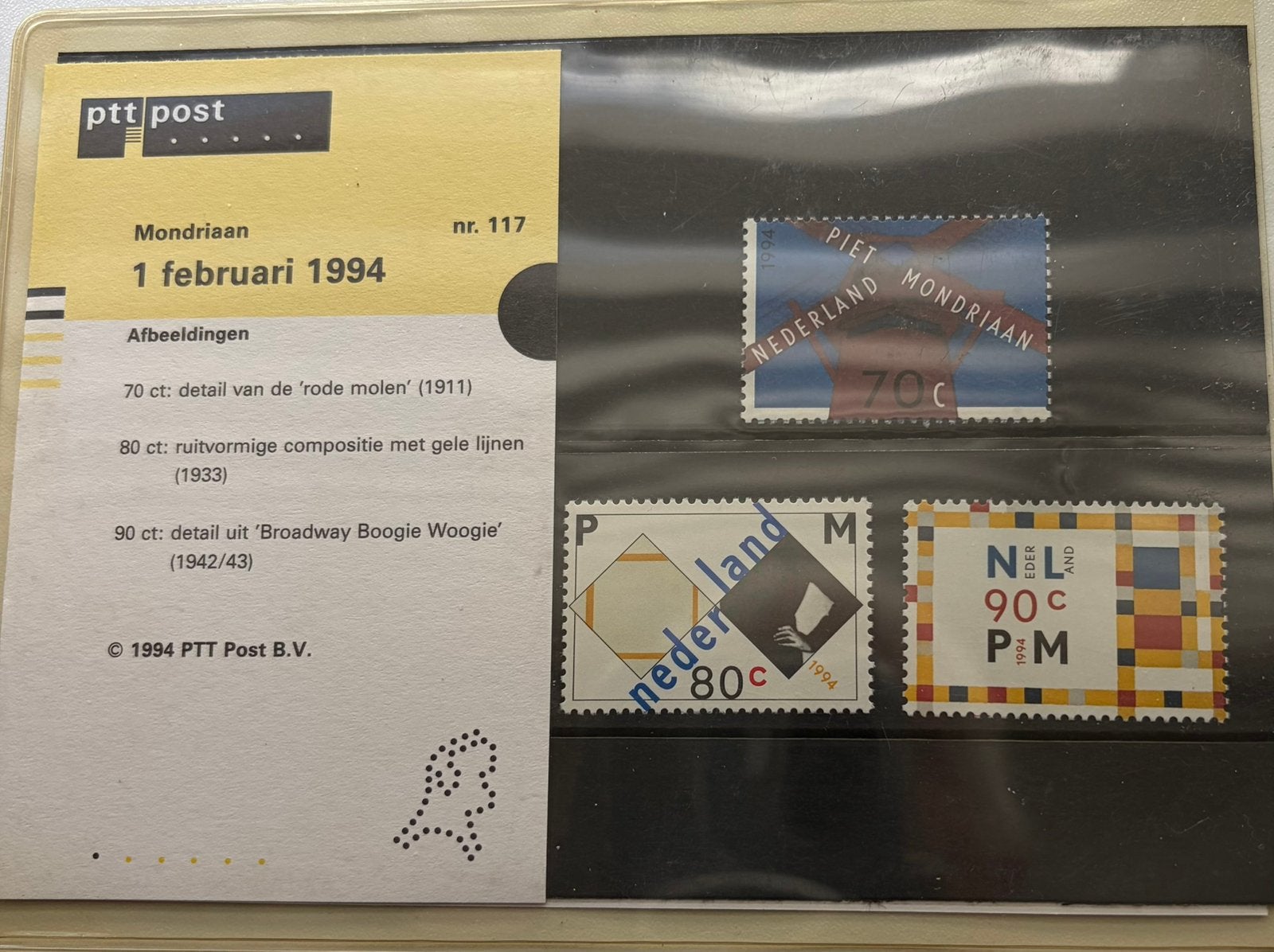 Te koop, postzegelmapje nr 117 Mondriaan, Ophalen of Verzenden