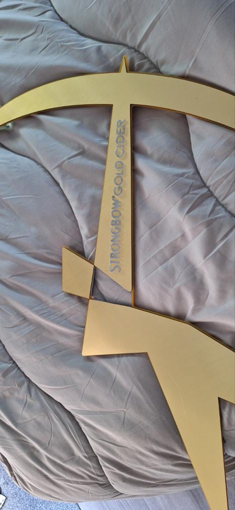 Strongbow Gold Cider Reclamebord, Verzamelen, Merken en Reclamevoorwerpen, Zo goed als nieuw, Reclamebord, Ophalen of Verzenden