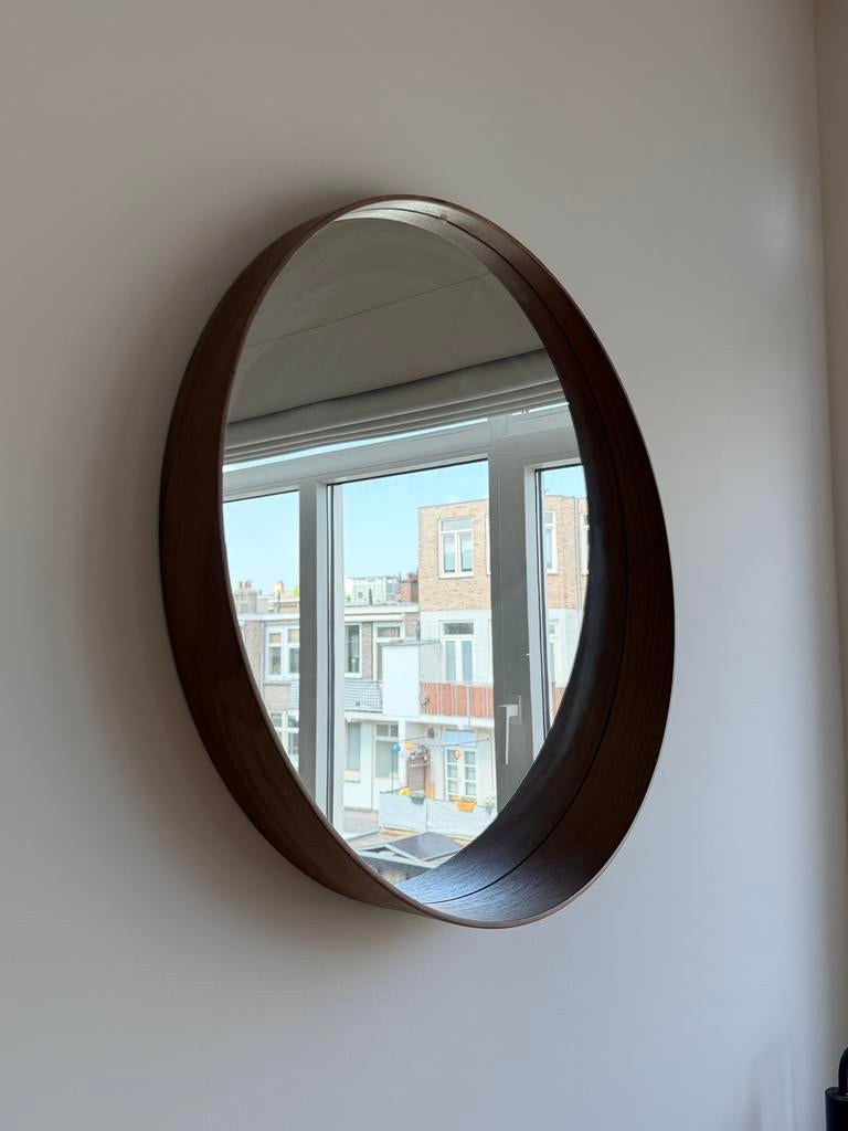 IKEA Stockholm Spiegel Walnoot, Huis en Inrichting, Woonaccessoires | Spiegels, Ophalen, Rond, Zo goed als nieuw, Minder dan 100 cm
