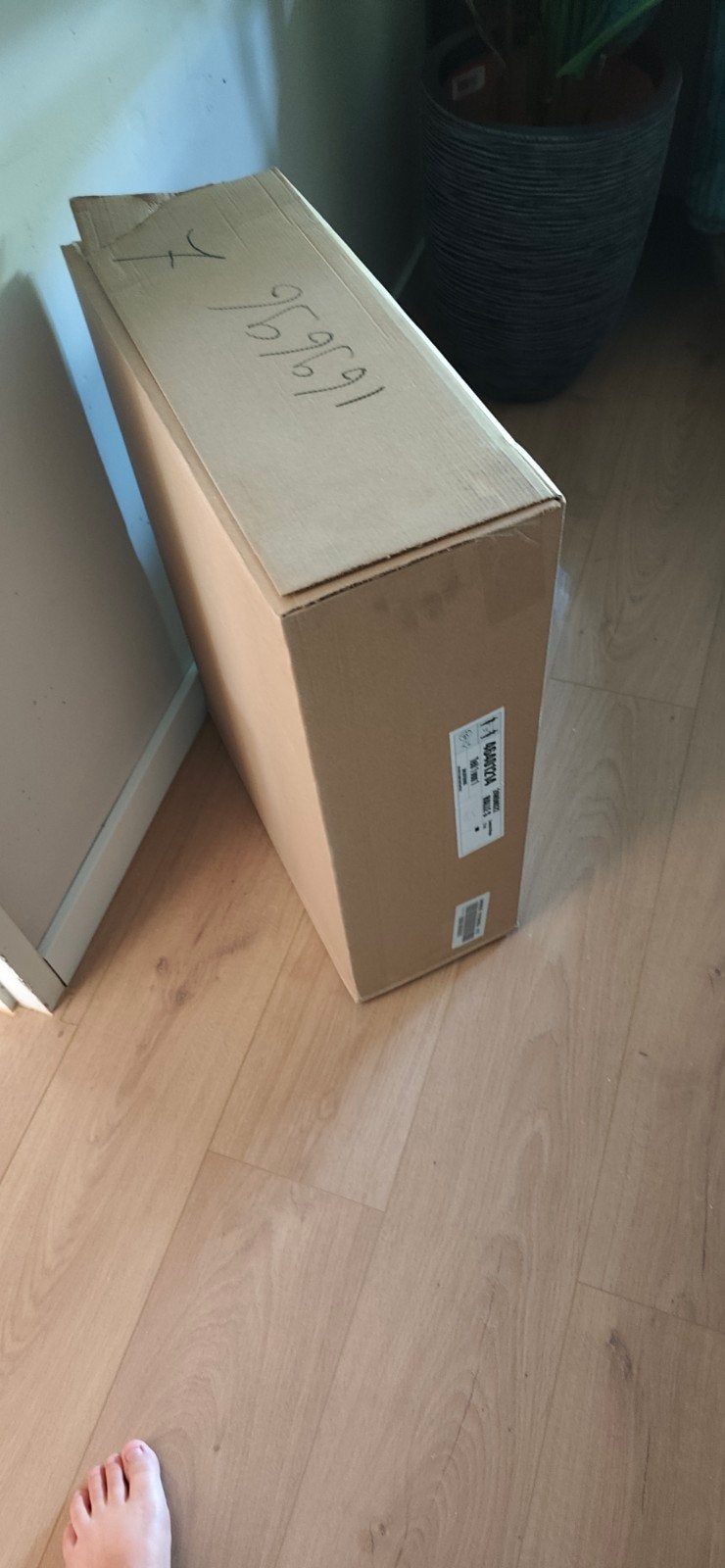 2 Nieuwe Nachtkastjes - 1 gemonteerd, Huis en Inrichting, Ophalen of Verzenden, Zo goed als nieuw, Hout, 45 tot 65 cm