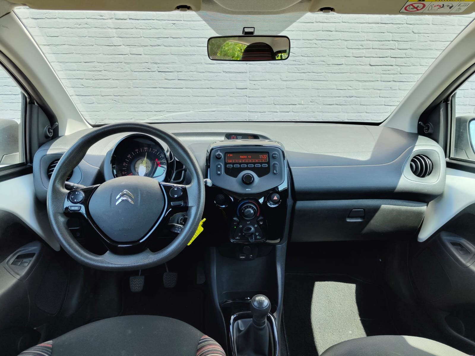 Citroën C1 1.0 VTi 5Drs Airco Bluetooth Centrale vergrendel, Voorwielaandrijving, Stof, Gebruikt, 4 stoelen