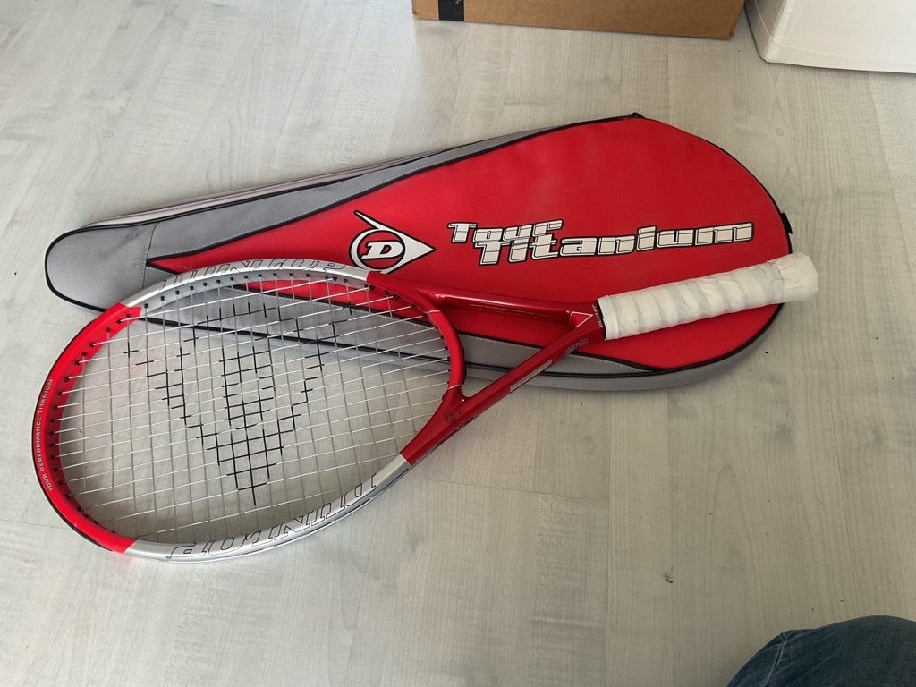 tennisracket Dunlop, Ophalen of Verzenden, Zo goed als nieuw, Racket, Dunlop