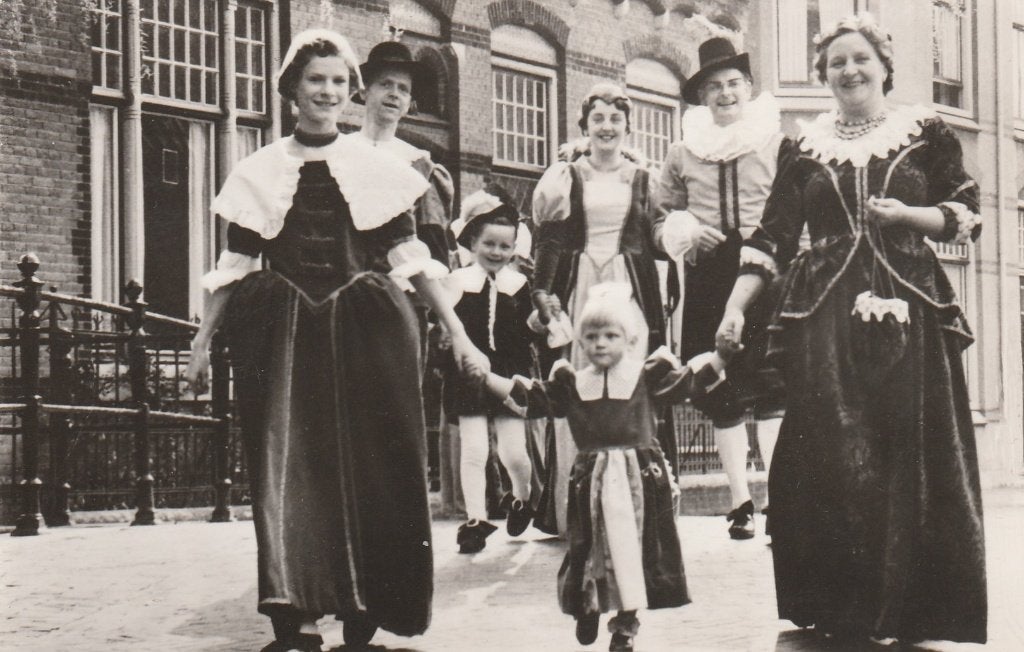 amersfoort- wandeling bij de muurhuizen, Ophalen of Verzenden, 1940 tot 1960, Utrecht